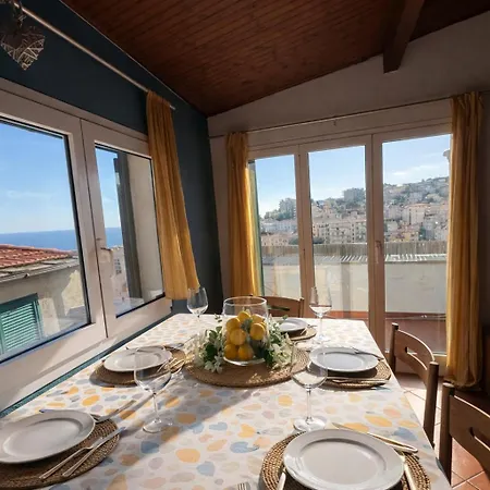 Apartament L&r - Centro Storico, Parcheggio, Terrazza Panoramica - La Cima Della Pigna