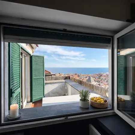 L&r - Centro Storico, Parcheggio, Terrazza Panoramica - La Cima Della Pigna Apartament San Remo
