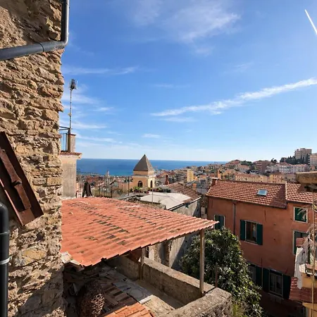 L&r - Centro Storico, Parcheggio, Terrazza Panoramica - La Cima Della Pigna Apartament